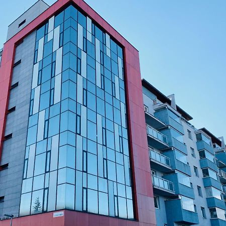 Cozy Apartment - Citycentre - Freeparking - Selfcheck-In Lipótszentmiklós Kültér fotó