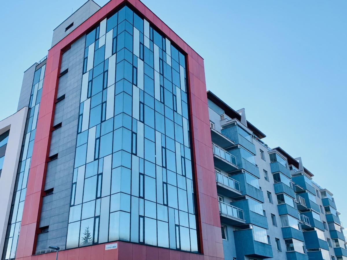 Cozy Apartment - Citycentre - Freeparking - Selfcheck-In Lipótszentmiklós Kültér fotó